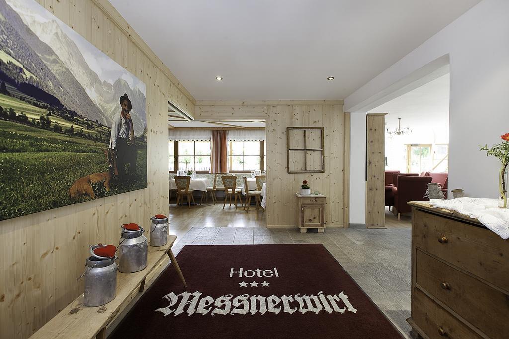 Hotel Messnerwirt アンテルセルヴァ・ディ・メッツォ エクステリア 写真